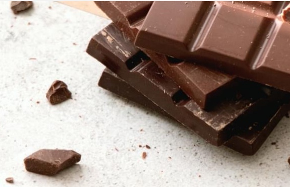 Dia Mundial do Chocolate: saiba a diferença entre os tipos e como é a produção de cacau no Brasil