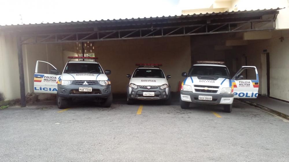 POLÍCIA MILITAR DE CRISTAIS E CAMPO BELO UMA AÇÃO RÁPIDA PRENDEM AUTOR DE VÁRIOS DELITOS NA REGIÃO.
