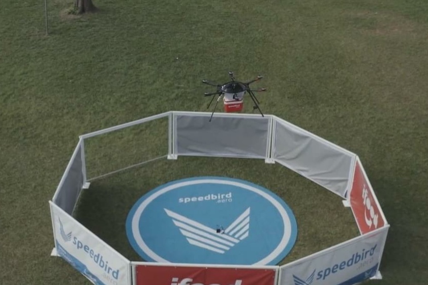 Entenda como vai funcionar o delivery de mercadorias via drones no Brasil