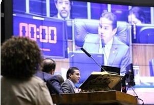 Câmara aprova uso do saldo de fundos de assistência durante pandemia de Covid-19