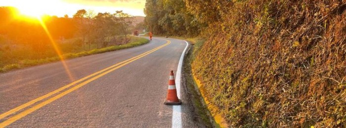 Recuperação da MG-338, na Zona da Mata, será concluída até o fim de setembro 