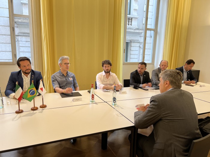 Governo de Minas atrai investimentos de empresas de energia em missão na Itália