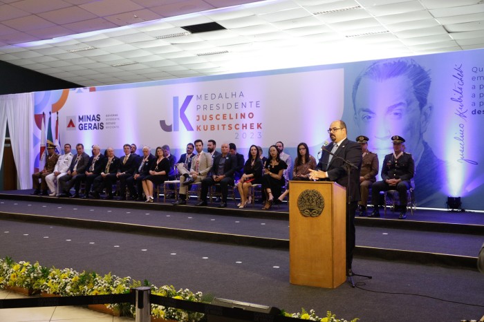 Governo de Minas entrega Medalha JK em Diamantina