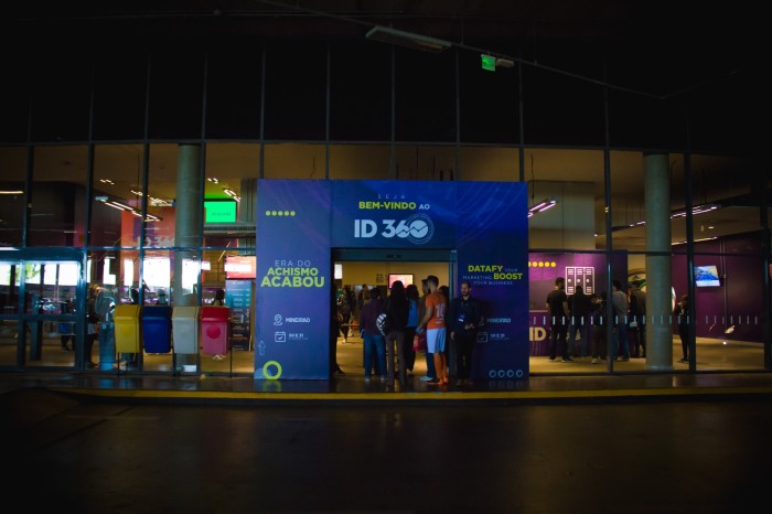 Empresa Mineira de Comunicação participa de um dos maiores eventos de marketing digital da América Latina