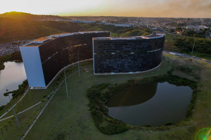 Projeto de Lei Orçamentária prevê aumento do déficit do Estado para 2024