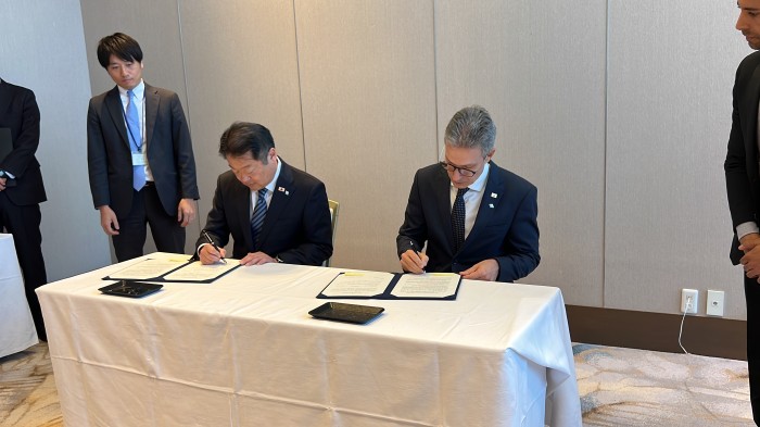 Minas Gerais e Yamanashi ampliam irmanamento com acordo de cooperação para desenvolvimento de energia limpa