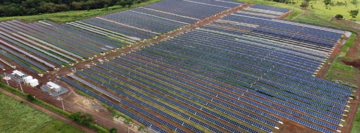 Fontes renováveis apoiam sistema elétrico durante recorde na demanda de energia 