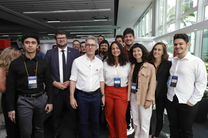 Governo de Minas mostra apoio ao setor tecnológico em feira de negócios em Uberlândia