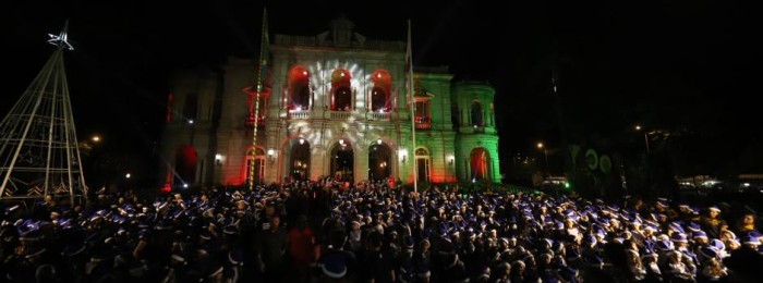 Governo de Minas inaugura iluminação de Natal no Circuito Liberdade