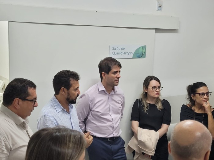 Investimento do Governo em hemodiálise beneficia cerca de 200 mil habitantes na microrregião de Salinas e Taiobeiras
