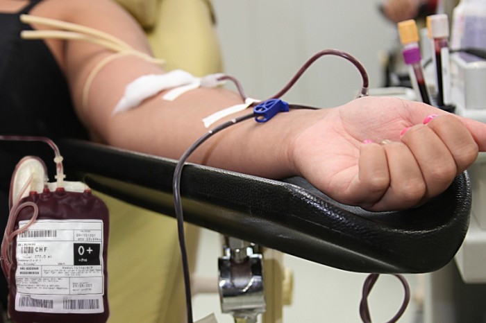 Hemominas convoca população a doar sangue antes da folia de Carnaval