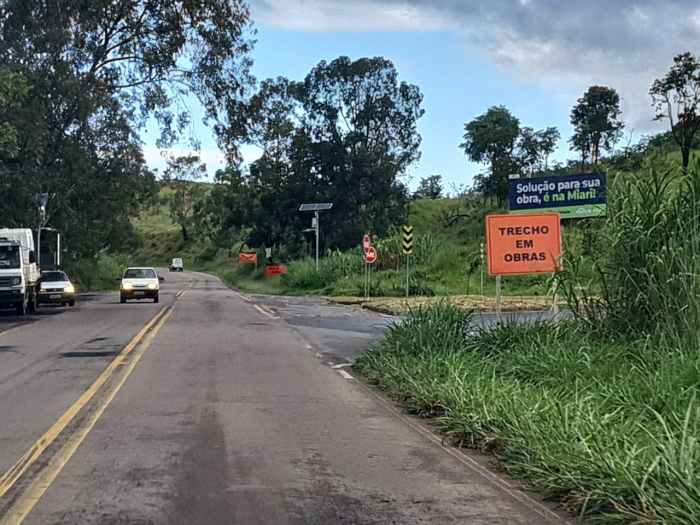 Reiniciadas as obras de recuperação do pavimento e aumento da capacidade da MG-167, no Sul de Minas
