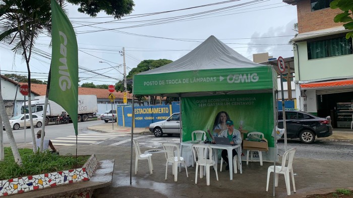 Cemig disponibiliza posto de troca de lâmpadas em Betim