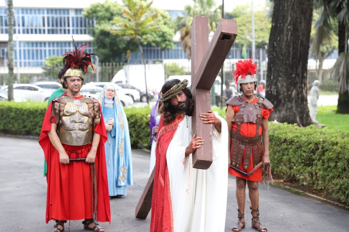 Paixão de Cristo será encenada pela primeira vez em percurso da Praça da Liberdade até a Igreja da Boa Viagem