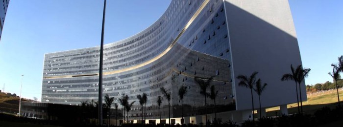 Governo de Minas paga mais uma remessa do passivo de férias-prêmio