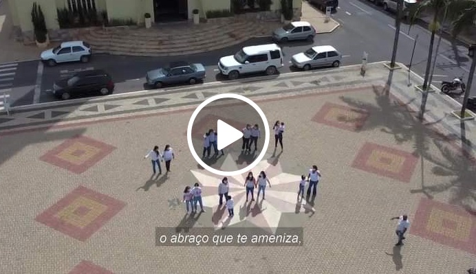 A homenagem ao Dia das Mães mais linda que você vai ver neste fim de semana foi feita pela Prefeitura de Campo Belo, por meio da Secretaria Municipal de Esporte, Cultura e Turismo. 